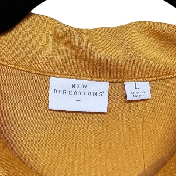 New Directions Julianna Crepe Tunic Button Down, Ruched Sleeve, Squash Yellow. - Picture 2 of 10